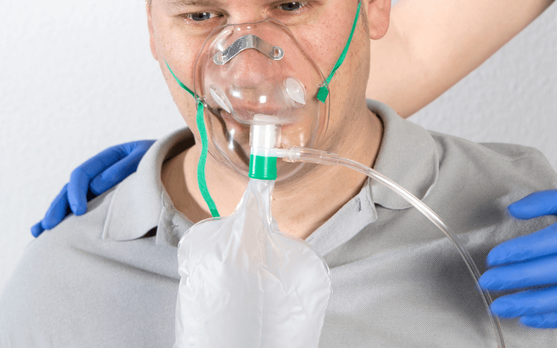 masker oksigen rebreathing